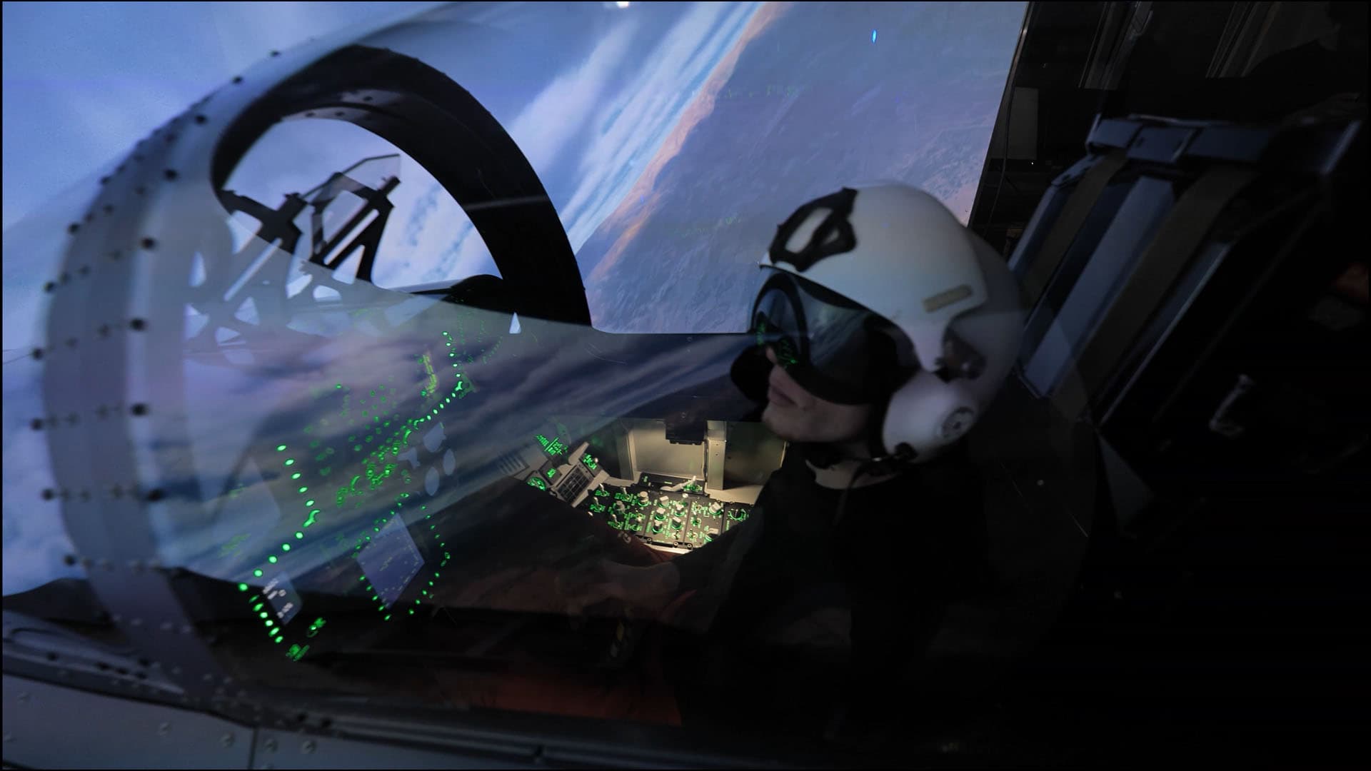 6DOF flight motion simulator on the PS-6TL-800 motion platform - photo 5
