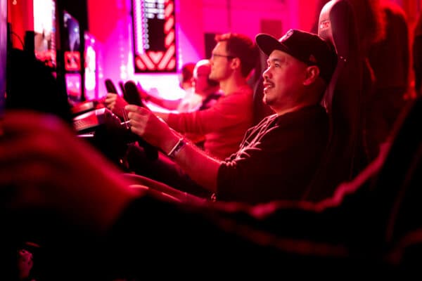 LG OLED X Forza Horizon 5 Unleashed on the QS-220 motion platform - photo 2