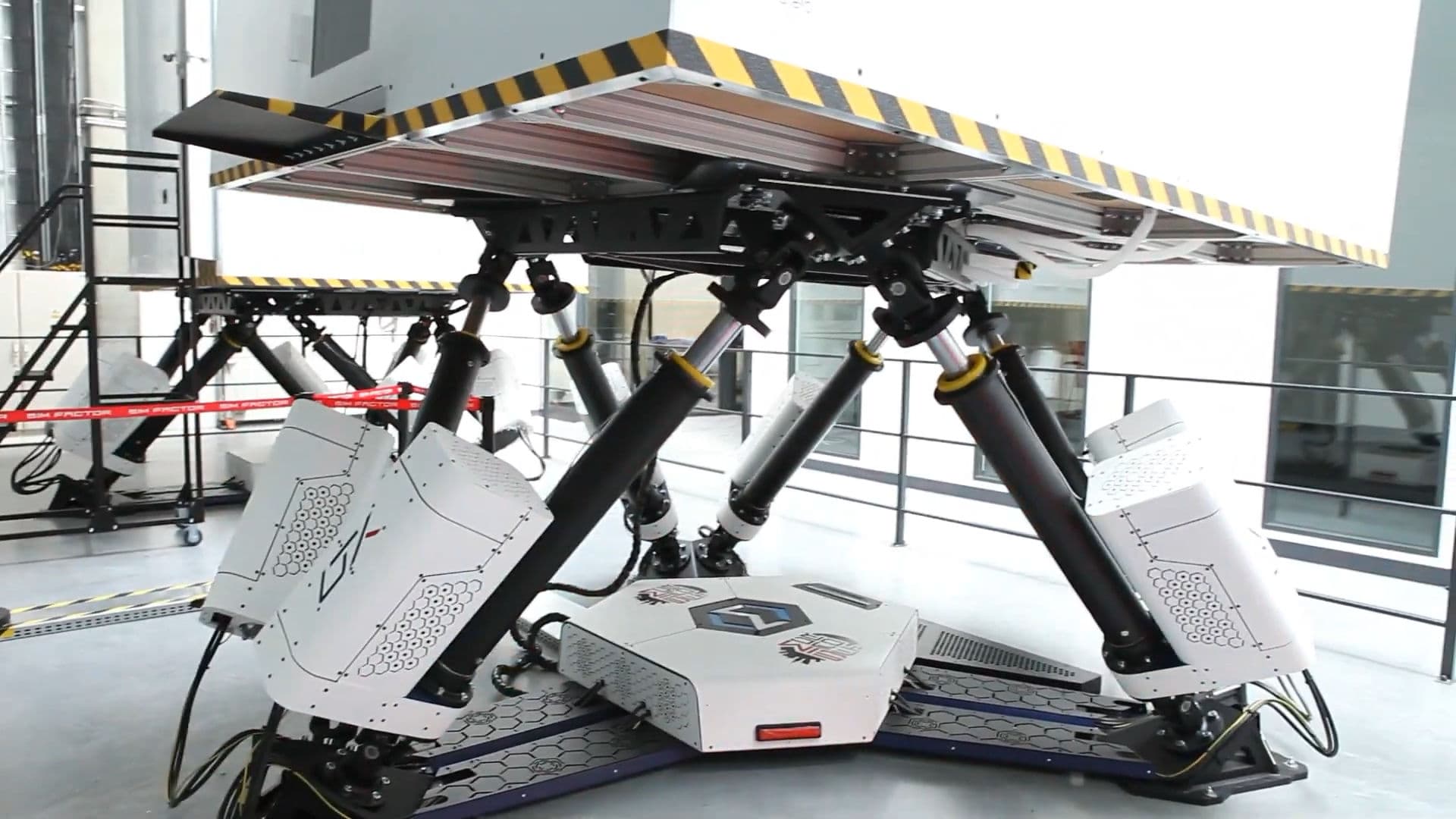 Railway Vehicle Simulators on the PS-6TL-1500 motion platform - photo 3