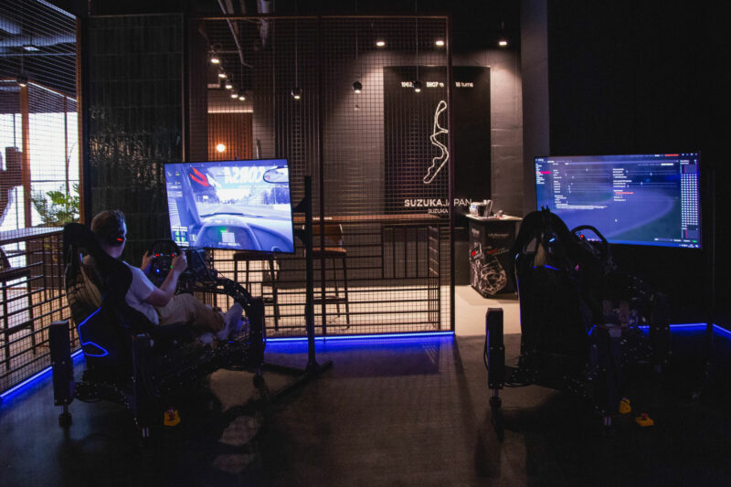Apex One QS-220 3DOF racing simulator