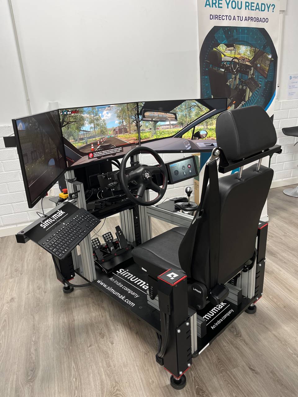 Simescar Lite 2.0 simulator developed by Simumak
